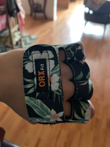 Customer photo review of Guantes Pesas GRAB Mujer