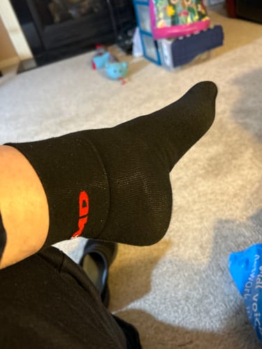 Customer photo review of Wide non-binding Bamboo diabetic socks, seamless toe, air vent with cushion sole, 2 pairs - Free-Shipping For Try