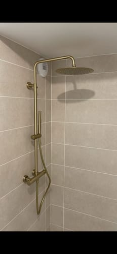 Customer photo review of Colonne de douche or brossé