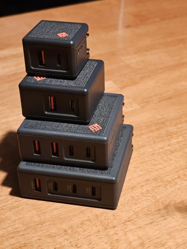 Customer photo review of 150W USB-C Charger PD3.1