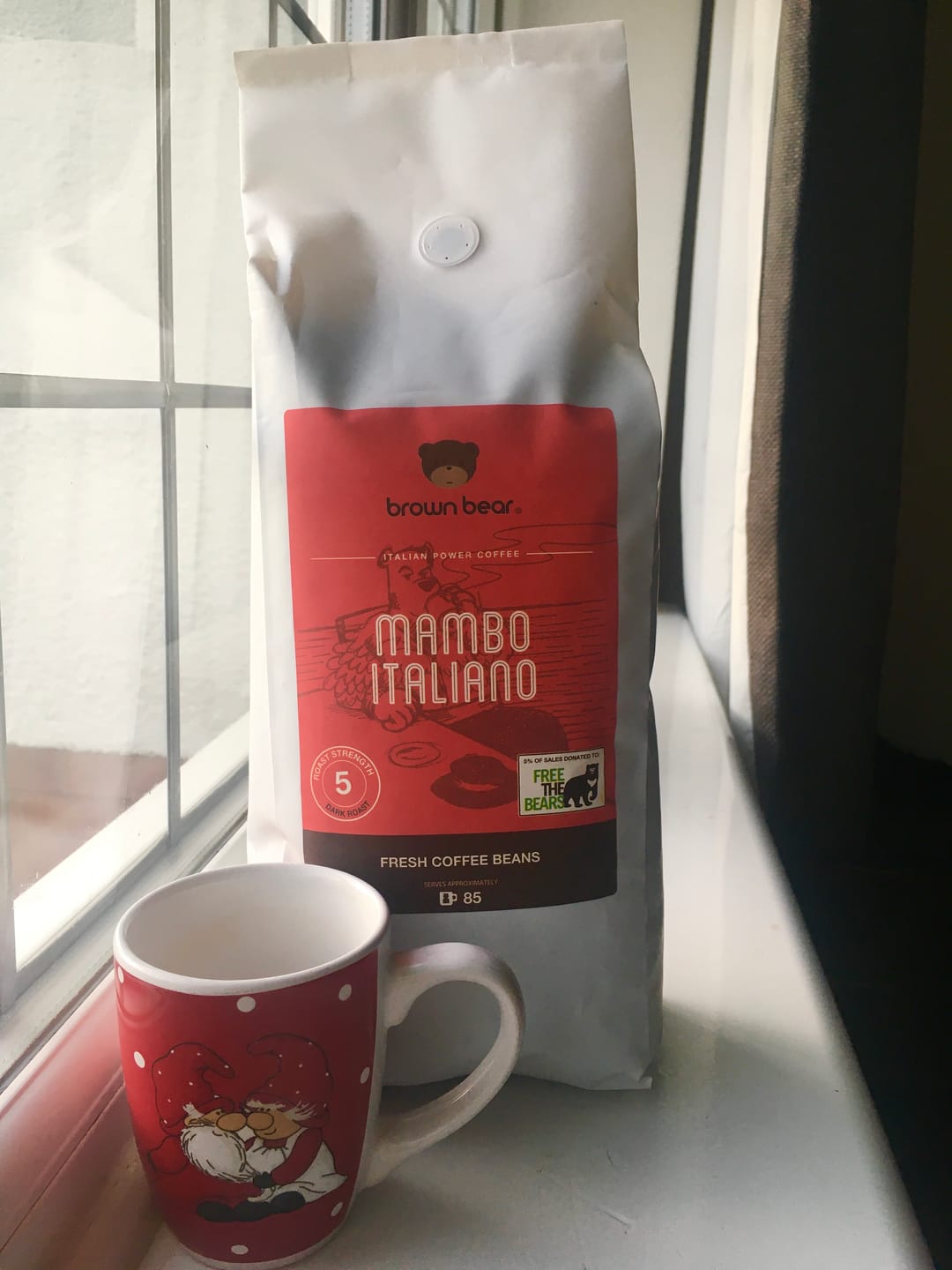 Customer photo review of Strong Dark Roast Espresso Coffee - Mambo Italiano