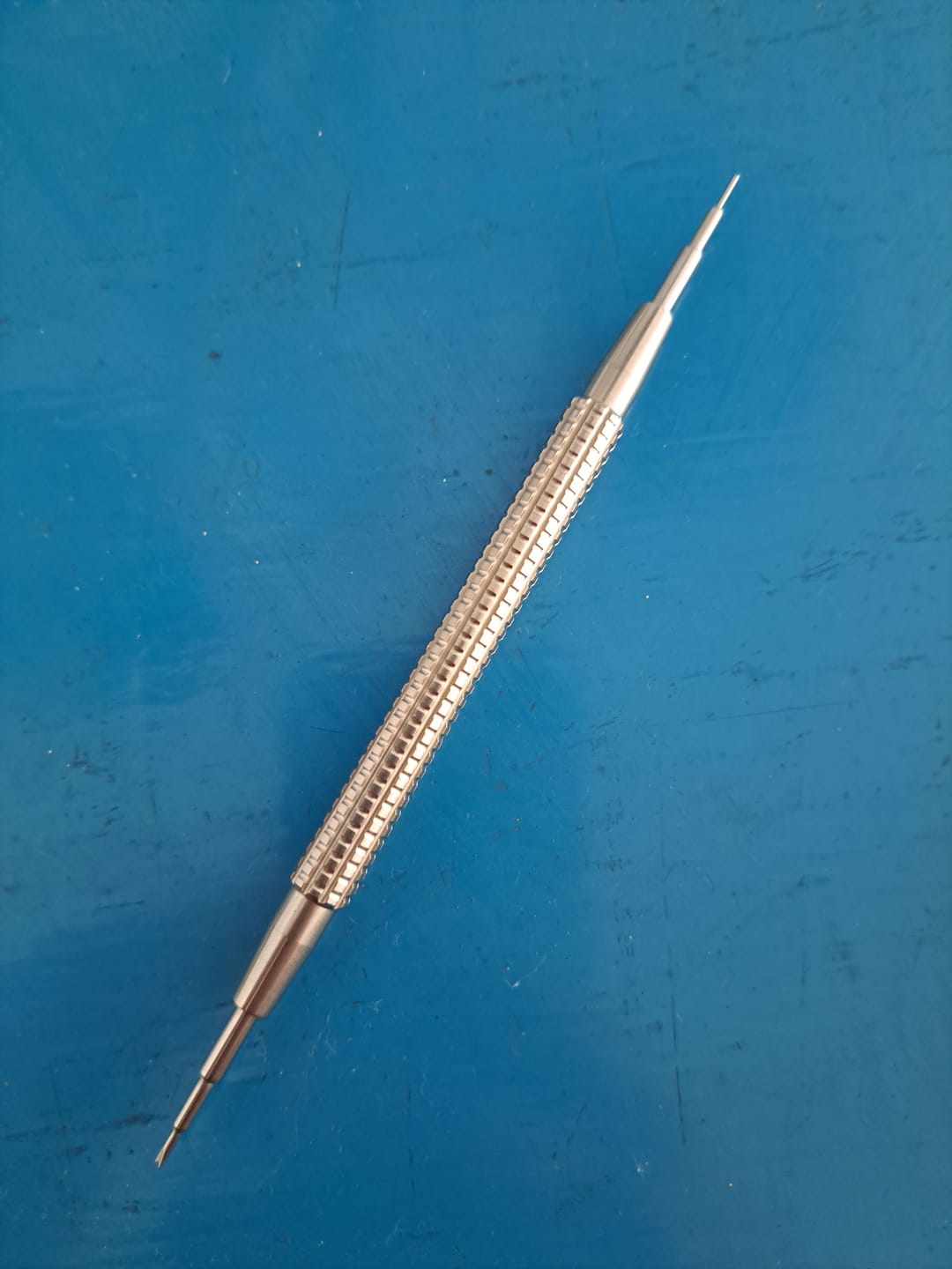Customer photo review of Cambiacorreas Bergeon 7767-F Spring Bar Tool Swiss Made