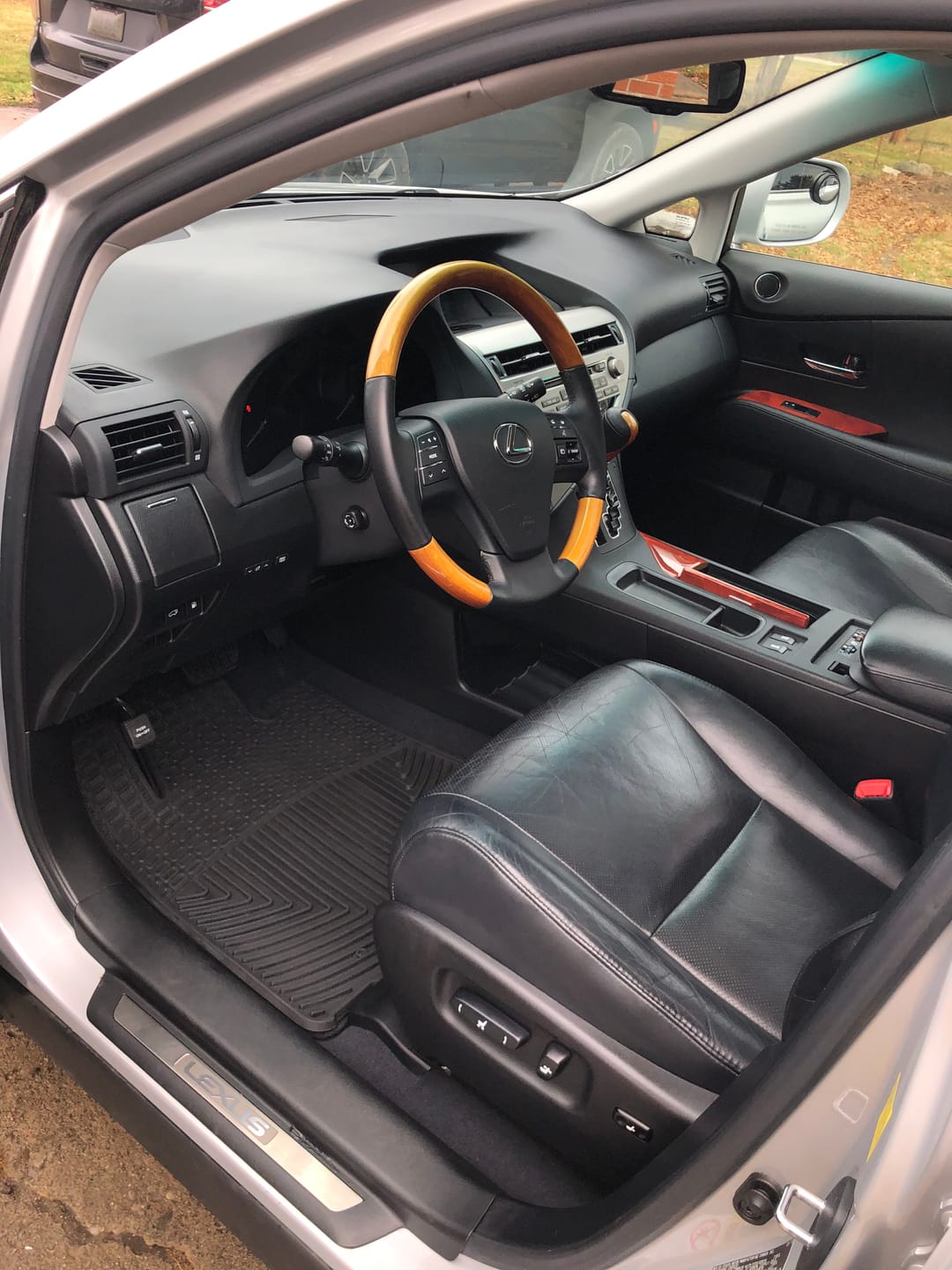 Customer photo review of Rubber & Vinyl Super Shine