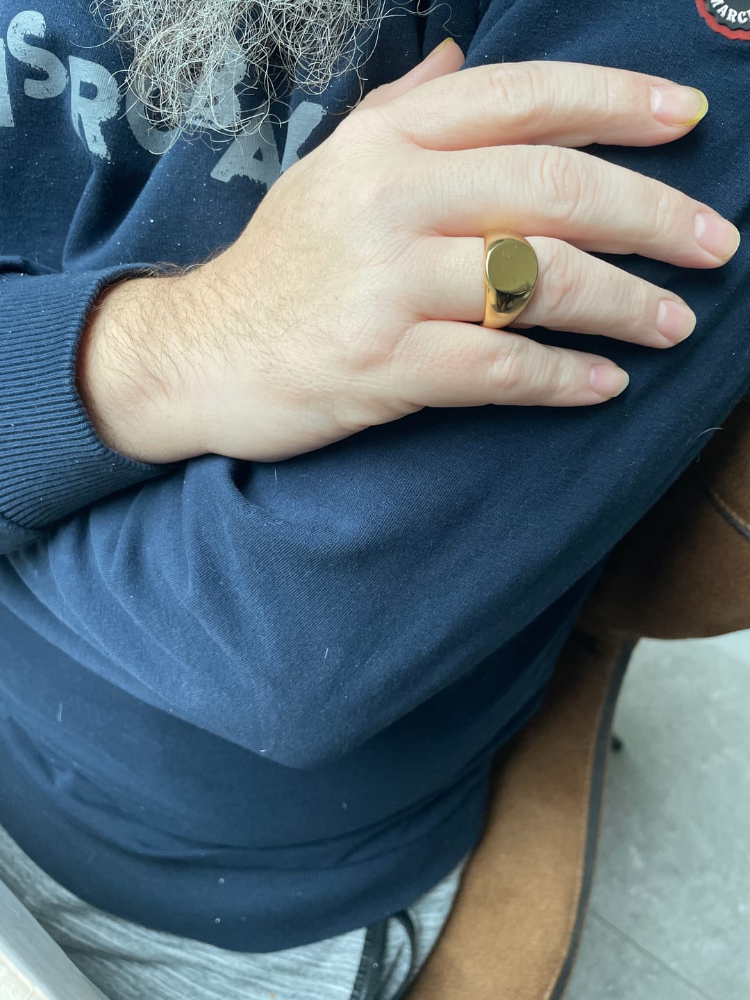 Customer photo review of ROUND. - GOLD