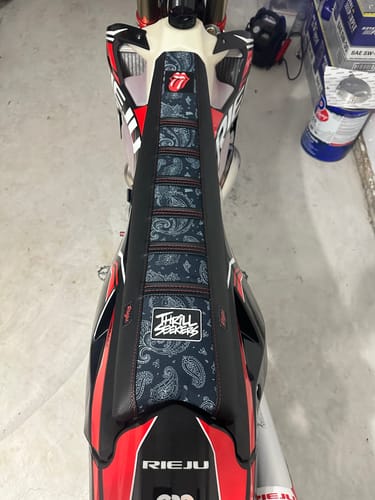 Customer photo review of Custom Seat Cover: 18-'20 EC/XC/GP 200/250/350