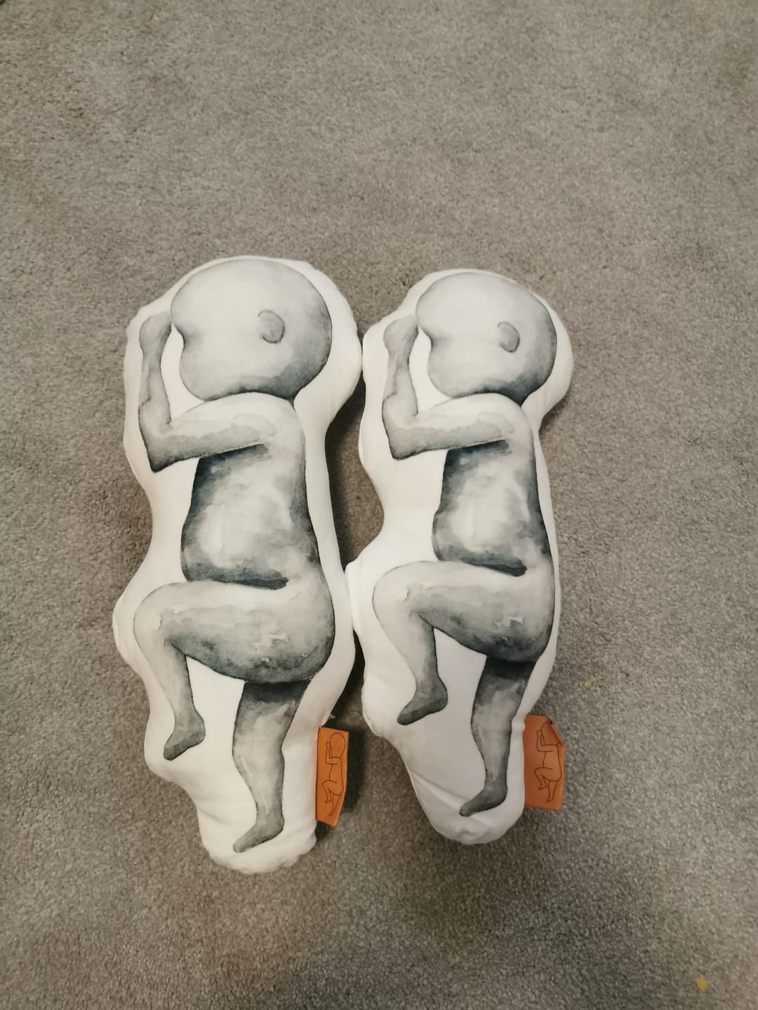 Customer photo review of Birth Pillow Watercolor One