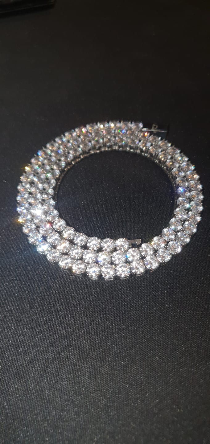Customer photo review of ICE BREAKER CHAIN. - 5MM WHITE GOLD