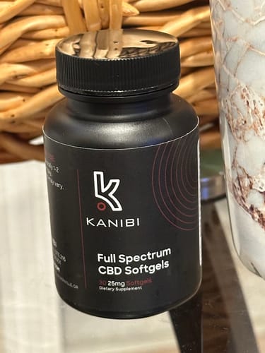 Customer photo review of CBD Full Spectrum Softgels