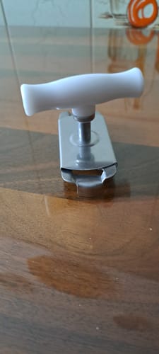 Customer photo review of Regolabile Apribottiglie Vetro in Acciaio Inox- Apri Bottiglia