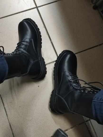 Customer photo review of Bottes Cuir 100% Genuine Leather