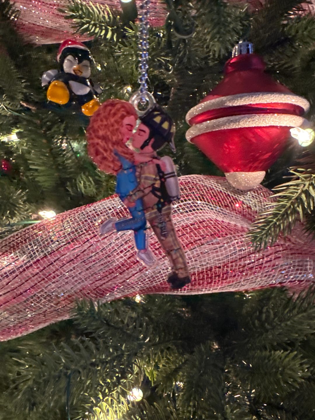 Customer photo review of Personalized Ornament, Couple Portrait, Firefighter, Nurse, Police Officer, Teacher, Gifts by Occupation