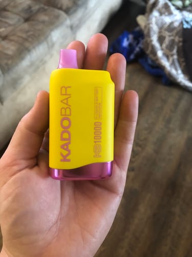 Samantha S. review of Strawberry Banana - Kado Bar KB10000 image 1 out of 1