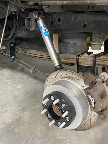 Customer photo review of 1.5" 2" 6x135mm Wheel Spacers For 2004-2014 Ford F150 Expedition Lincoln Navigator 14X2.0 Hubcentric