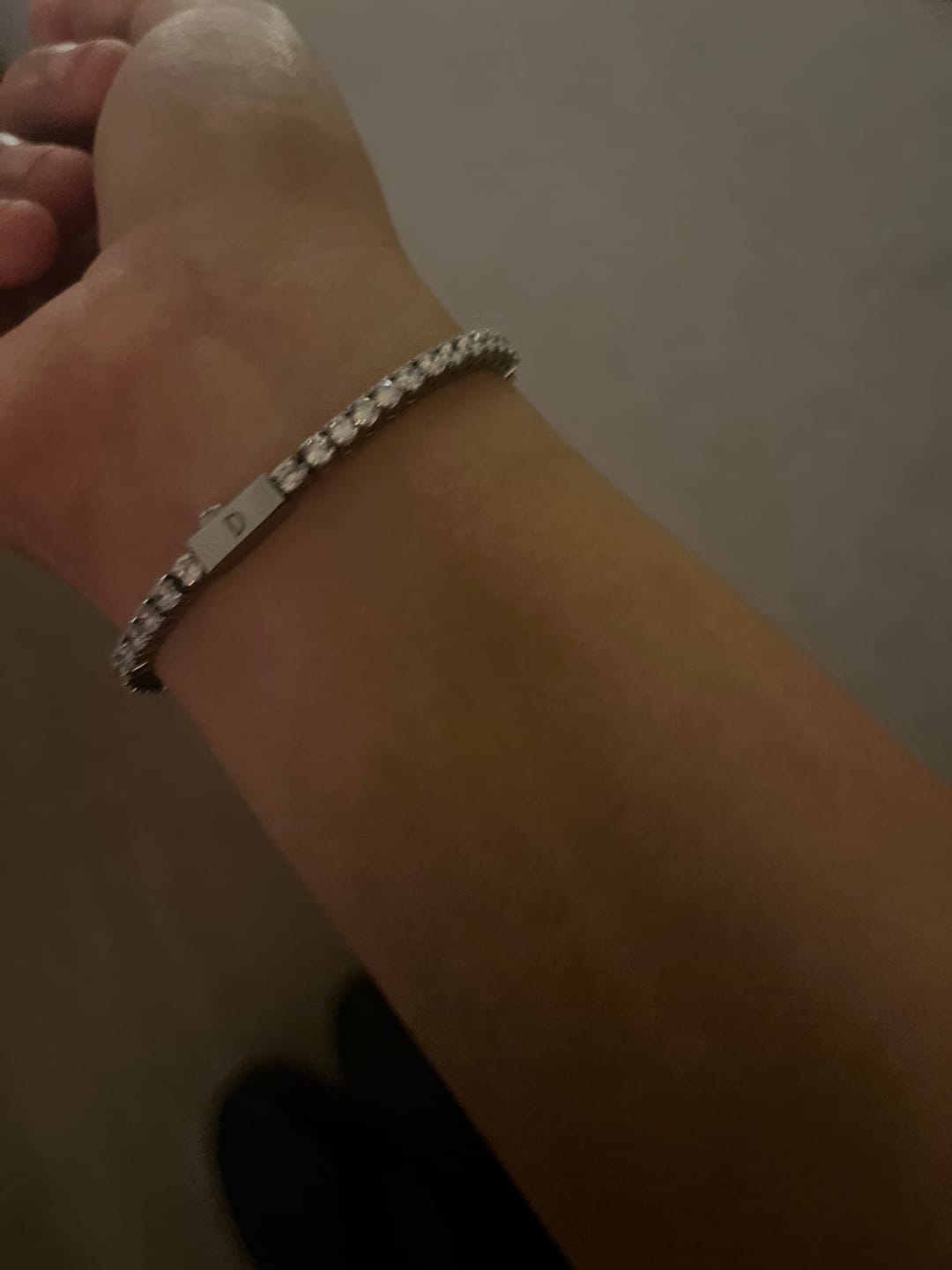 Customer photo review of TENNISBOY BRACELET. - 3MM WHITE GOLD