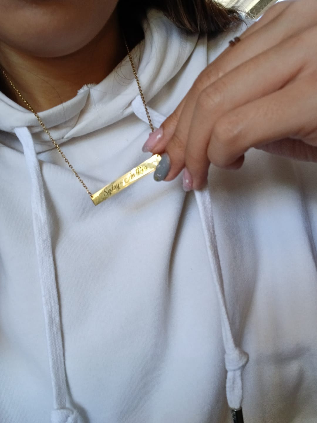 Customer photo review of Printave™ Personalized Horizontal Bar Necklace