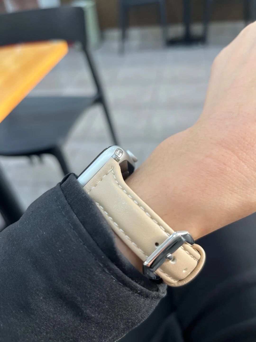 Customer photo review of Apple Watch Lederband "Dublin"