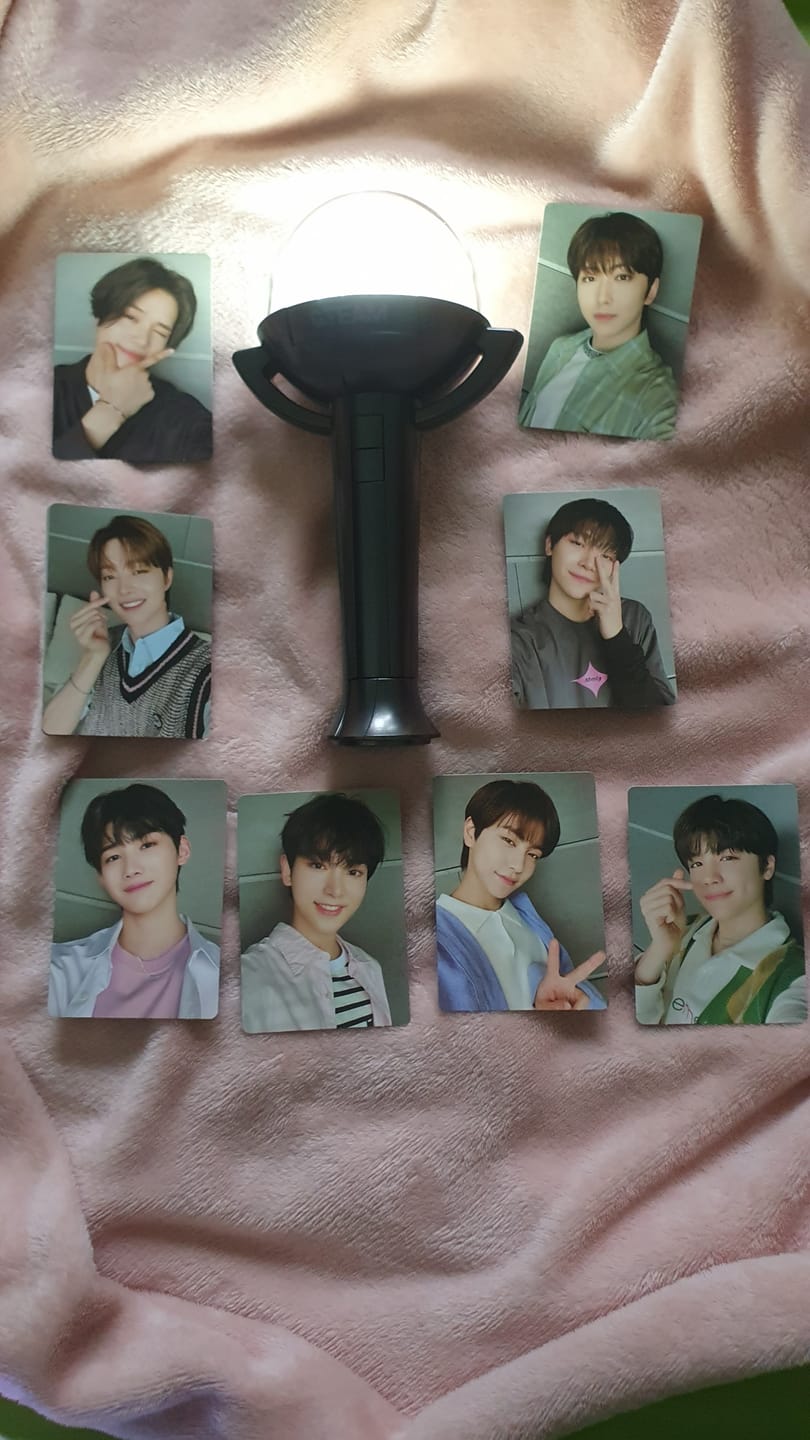 Customer photo review of &TEAM - OFFICIAL LIGHT STICK