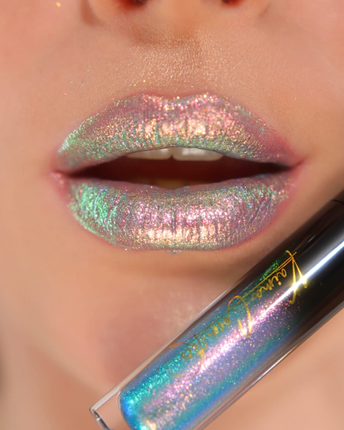 Customer photo review of Chrome Prism Lipgloss - Dream Luster