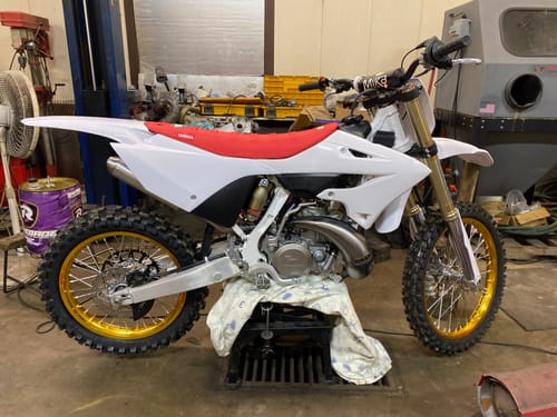Customer photo review of Custom Seat Cover: 22-'24 YZ125/250