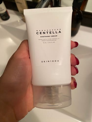 Customer photo review of Madagascar Centella Soothing Cream