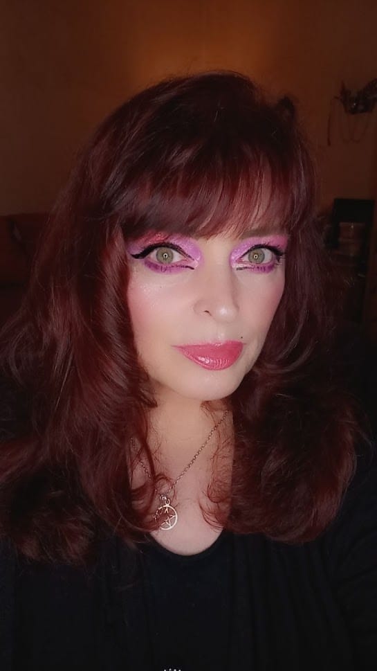 Customer photo review of Glistening pigment mix ( Magic potion )