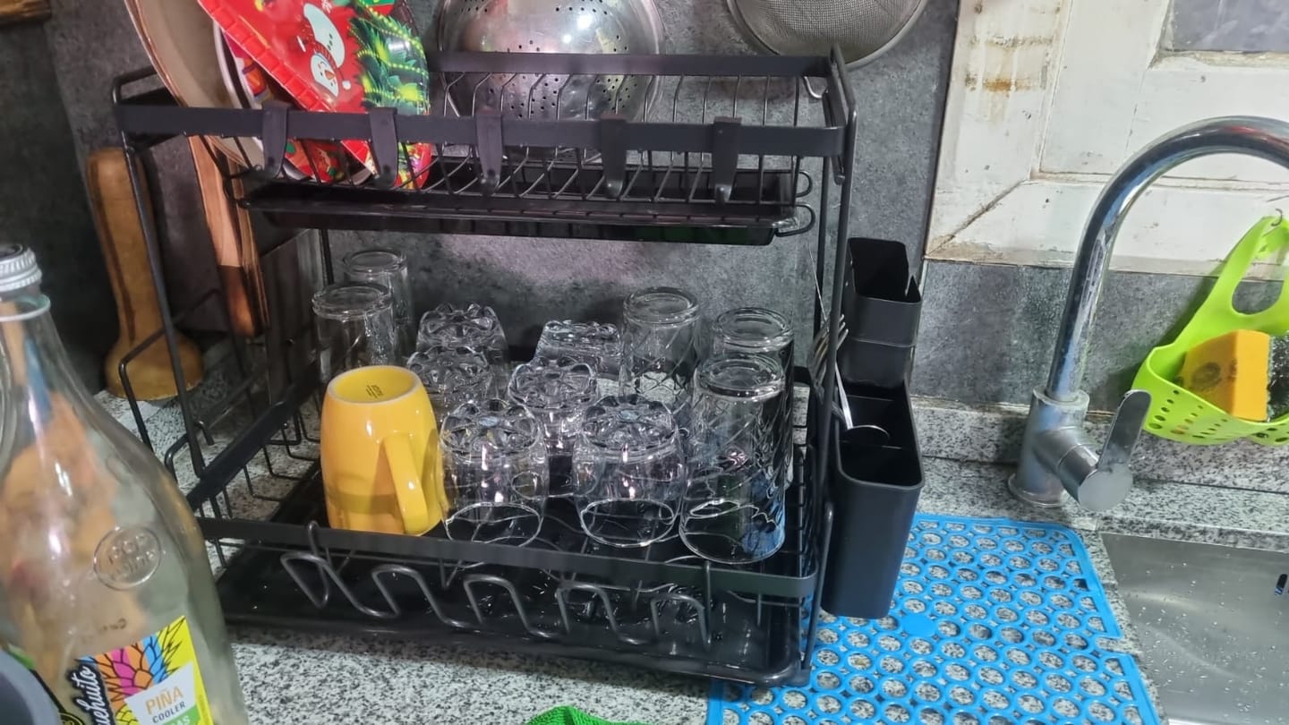 Customer photo review of Secador Escurridor Loza Platos 2 Niveles Organizador Cocina