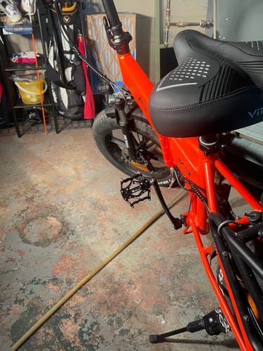 Customer photo review of Mountain Bike Pedals Ultra Strong Bicycle Flat Cycling Pedals