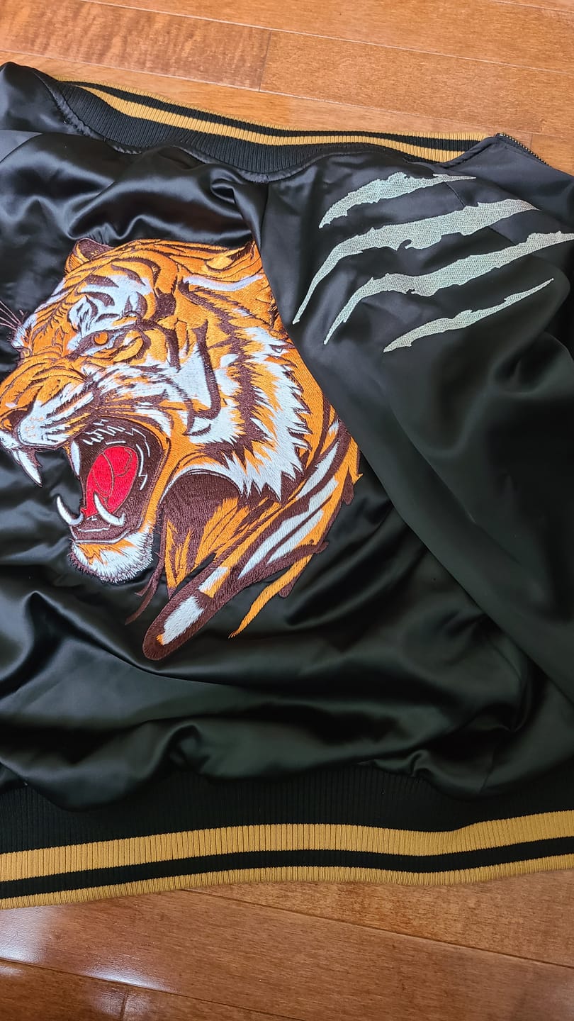 Customer photo review of Roaring Tiger Sukajan Souvenir Jacket