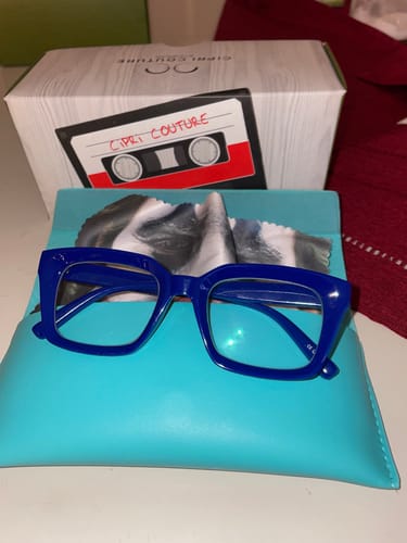 Customer photo review of Claire Da Vista
