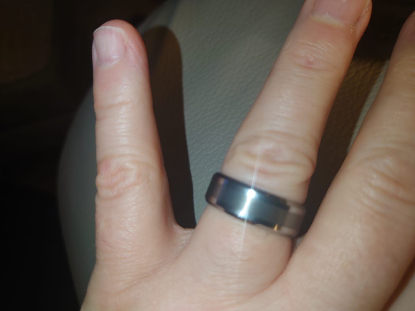 Customer photo review of Brushed 8mm Wonder Ring
