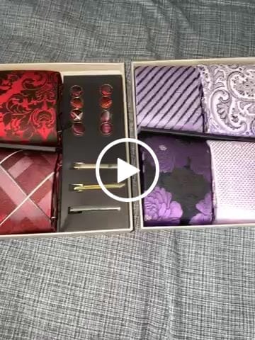 Customer video review of Flash Sale 4pcs Men Purple Paisley Silk Mens Necktie Pocket Square Cufflinks Clip Gift Box Set