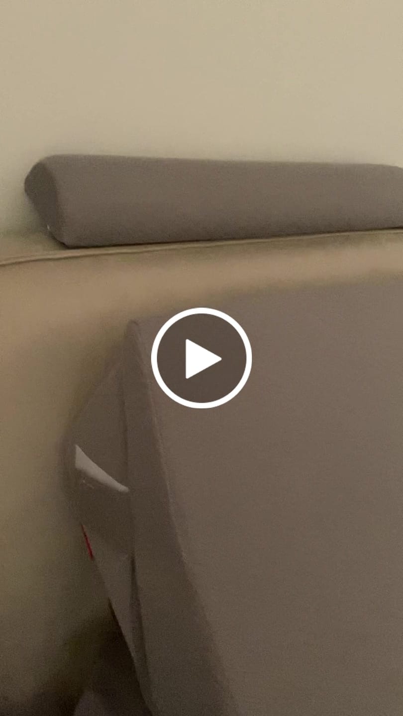 Customer video review of Reed- 3 Pieces Bed Wedge Pillow Set