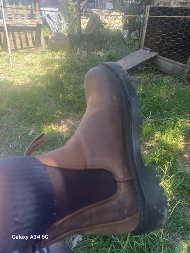 Customer photo review of Botín Original 2.0 Café Rústico Mujer