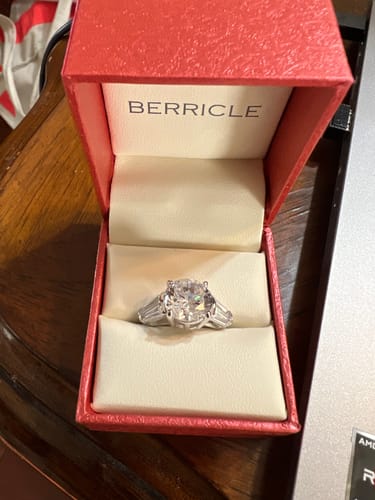 Customer photo review of 3-Stone 4.9ct CZ Ring in Sterling Silver