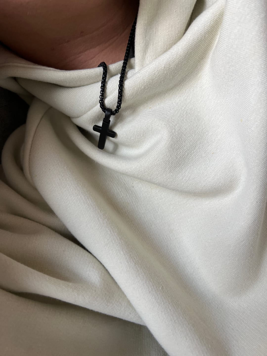 Customer photo review of Box Chain (Matte Black)