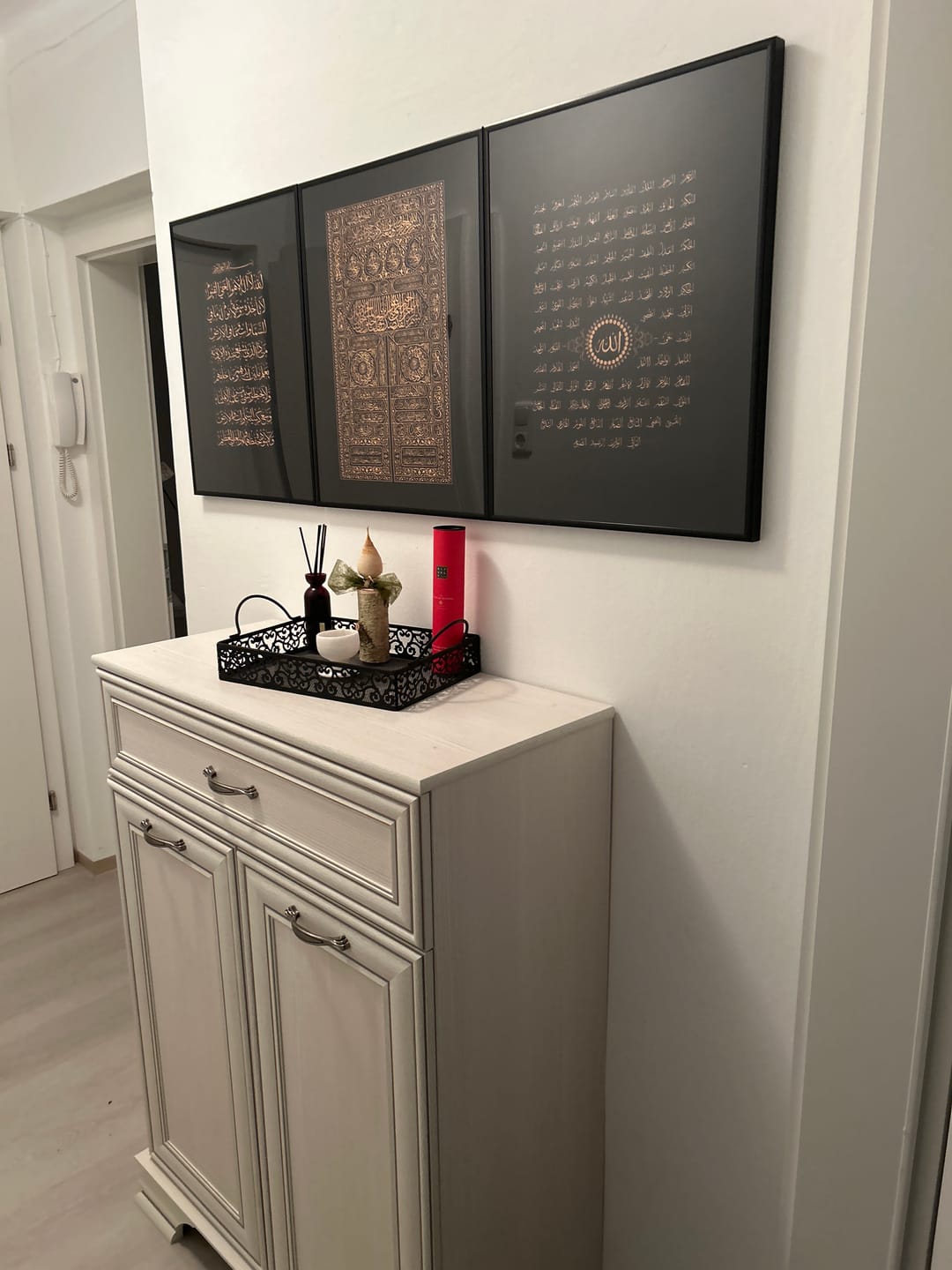 Customer photo review of Ayat Al Kursi, Kaaba & Esma ul Husna  -  Set