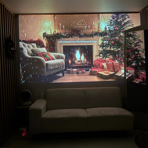 Customer photo review of Full HD Mini Portable Projector