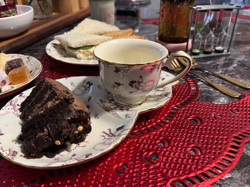 Customer photo review of Holiday Snowmen Tea Snack Set