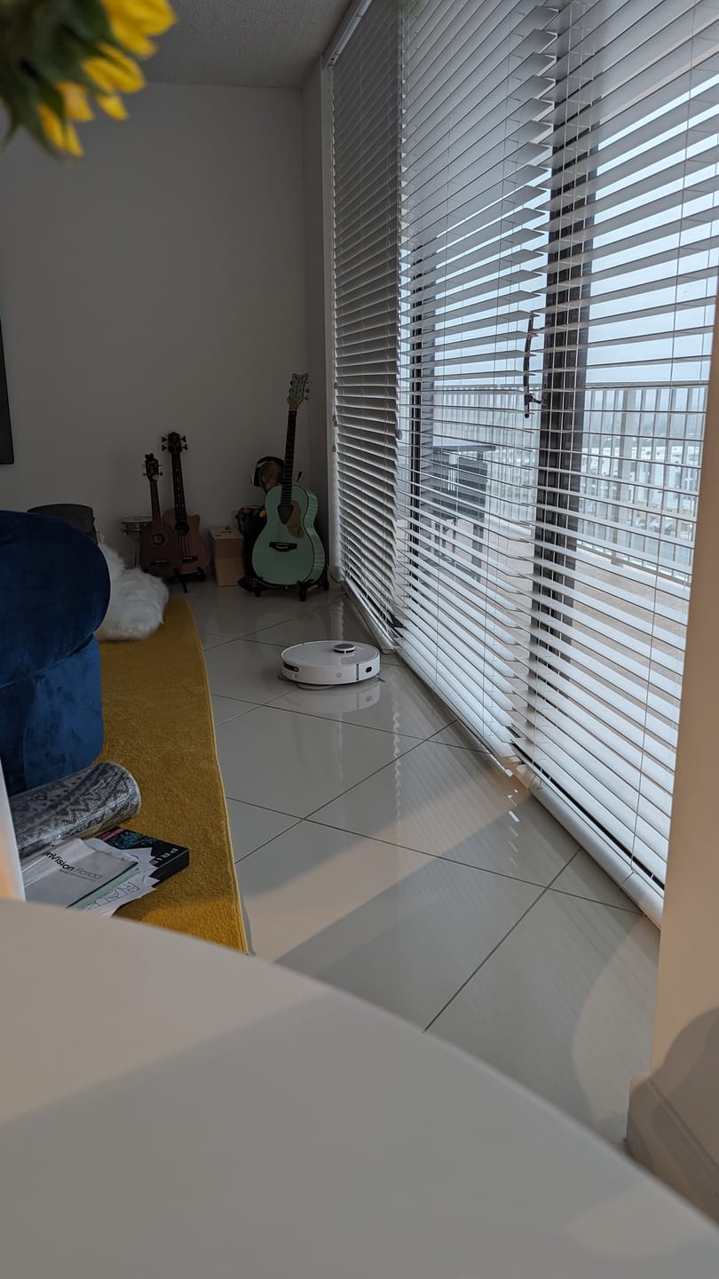 Customer photo review of DreameBot L10s Ultra Robot Vacuum & Mop