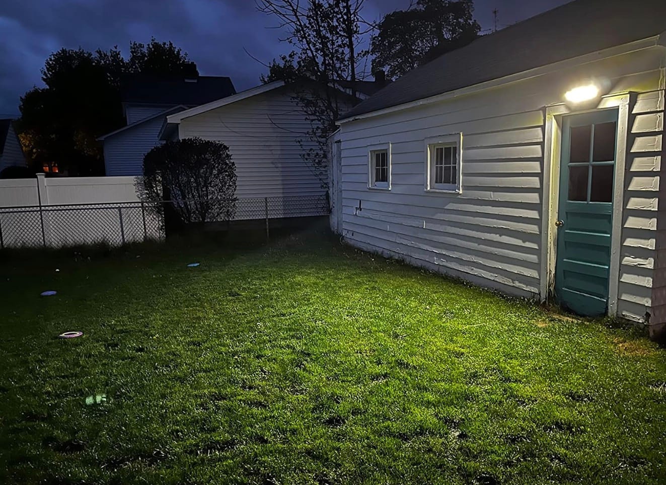 Customer photo review of SolaGarden™ 3 Head Motion Light