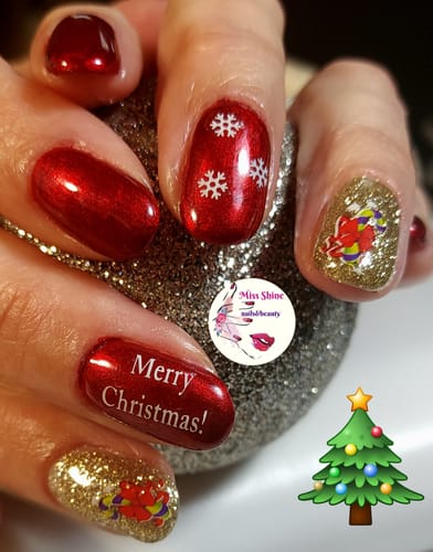 Customer photo review of Polybase "Didier Lab", Pearl Dark Red, 10ml