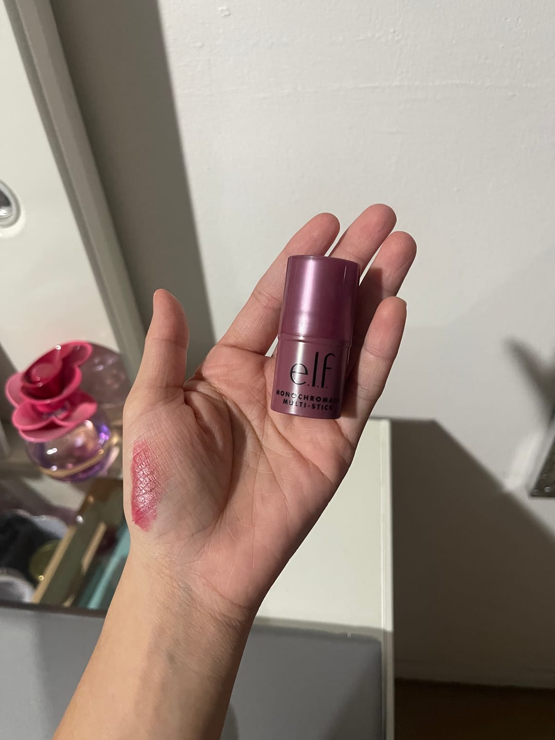 Customer photo review of MONOCHROMATIC MULTI STICK