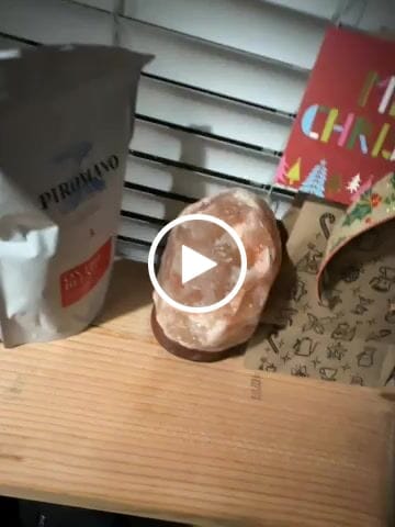 Customer video review of Original Himalayan Salt Lamp (XL)