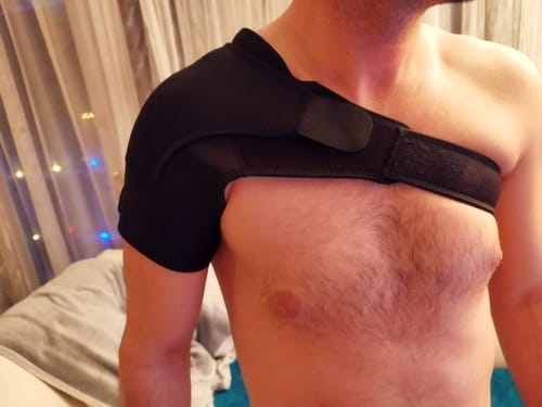 Customer photo review of Kompressziós Neoprén Vállrögzítő