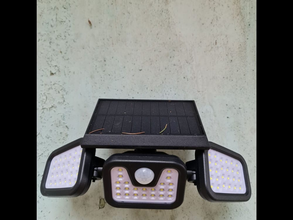 Customer photo review of SolaGarden™ 3 Head Motion Light