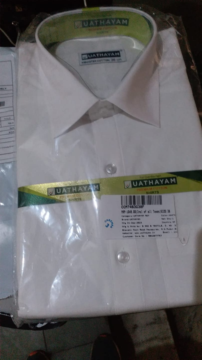 Customer photo review of Uathayam Minister Cotton Formal White Shirt For Men (Pack of 1)