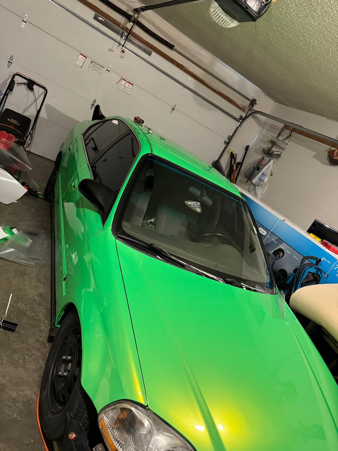 Customer photo review of Candy Metallic Neon Green vinyl wrap