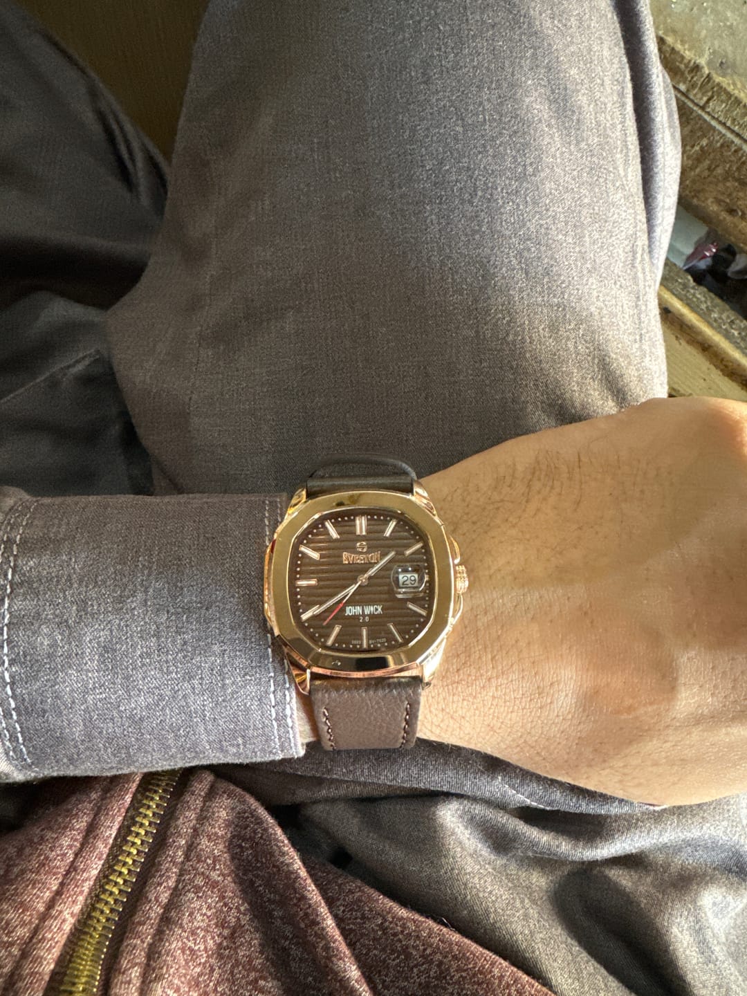 Customer photo review of Sveston john Wick SV-7020