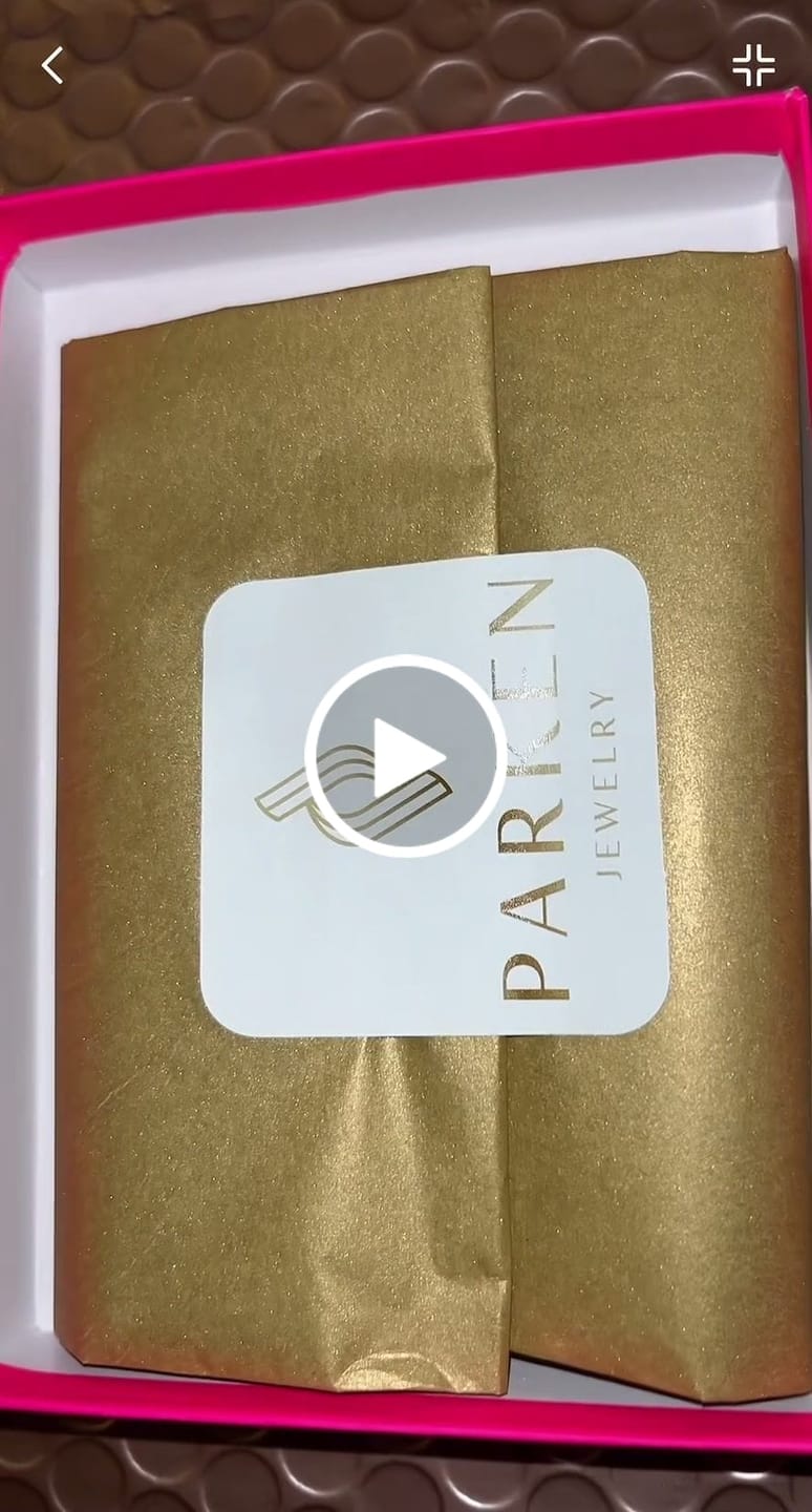 Customer video review of "The Kensington" Necklace Collection - Gemstones