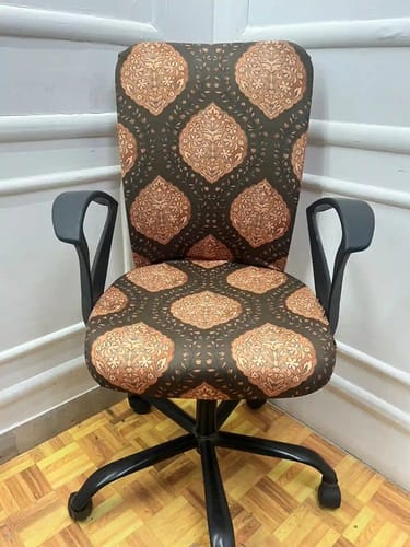 Customer photo review of Jaipuri Print Magic Universal Elastic Chair Covers